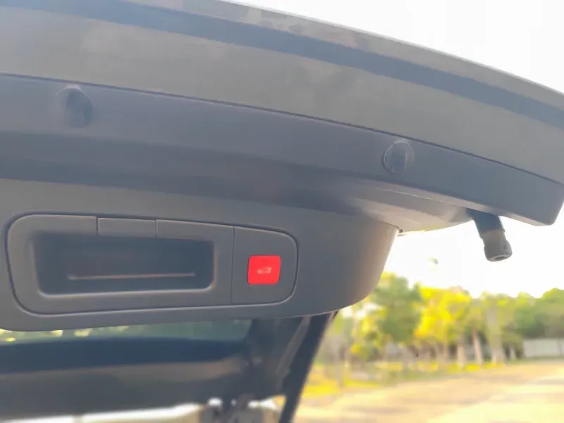 2022 Citroen C5 X 1.6T 175HP L4 8AT,autocango,china used car exporter,china ev exporter,chinese used car exporter,chinese used ev exporter