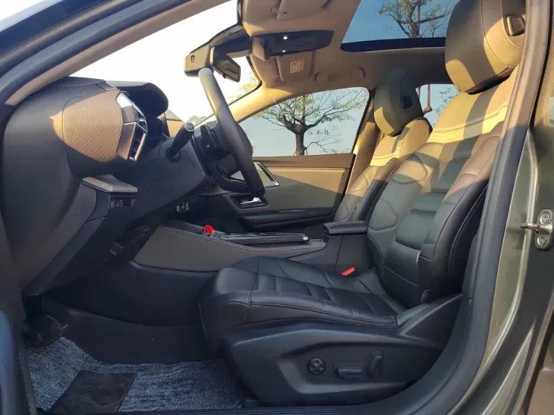 2022 Citroen C5 X 1.6T 175HP L4 8AT,autocango,china used car exporter,china ev exporter,chinese used car exporter,chinese used ev exporter