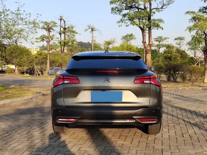 2022 Citroen C5 X 1.6T 175HP L4 8AT,autocango,china used car exporter,china ev exporter,chinese used car exporter,chinese used ev exporter