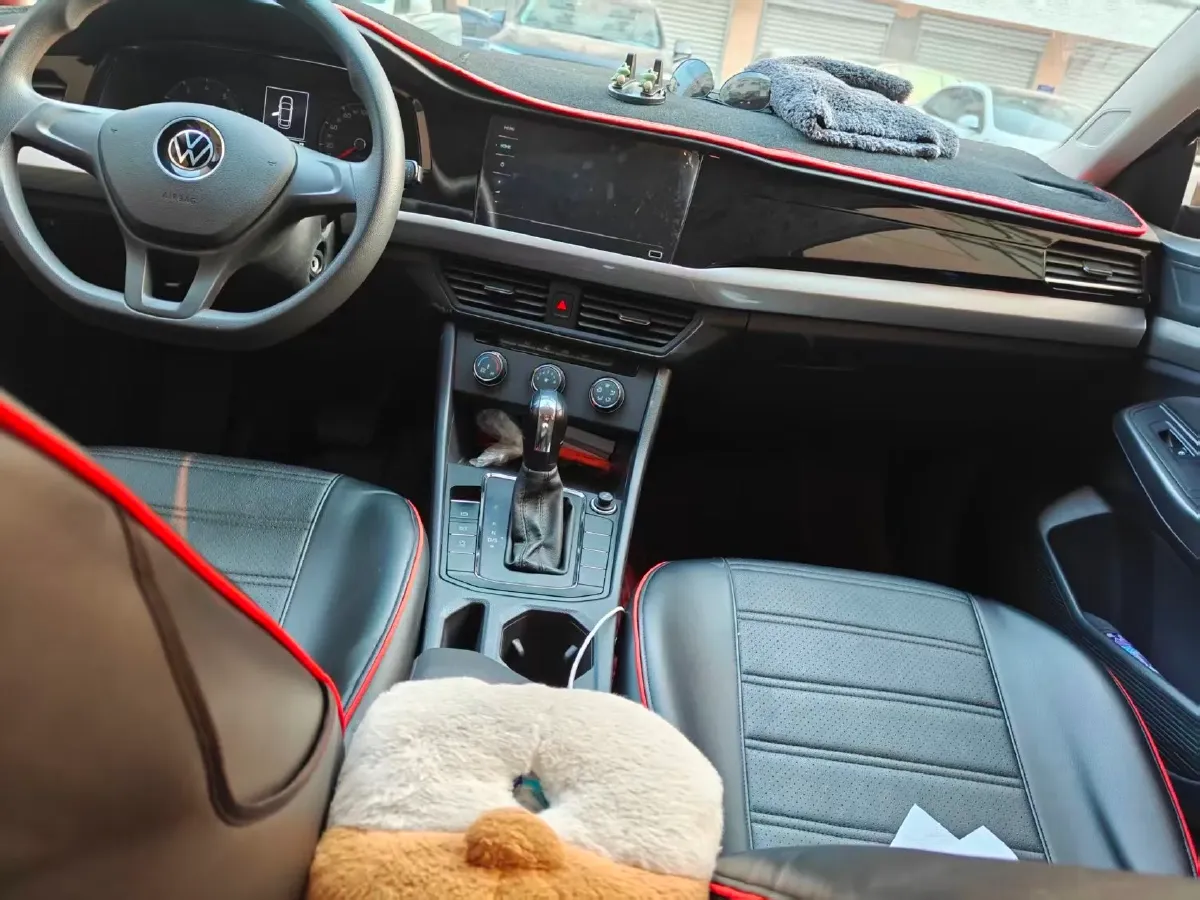 2021 Volkswagen Bora 1.5L 113HP L4 6AT,autocango,china used car exporter,china ev exporter,chinese used car exporter,chinese used ev exporter