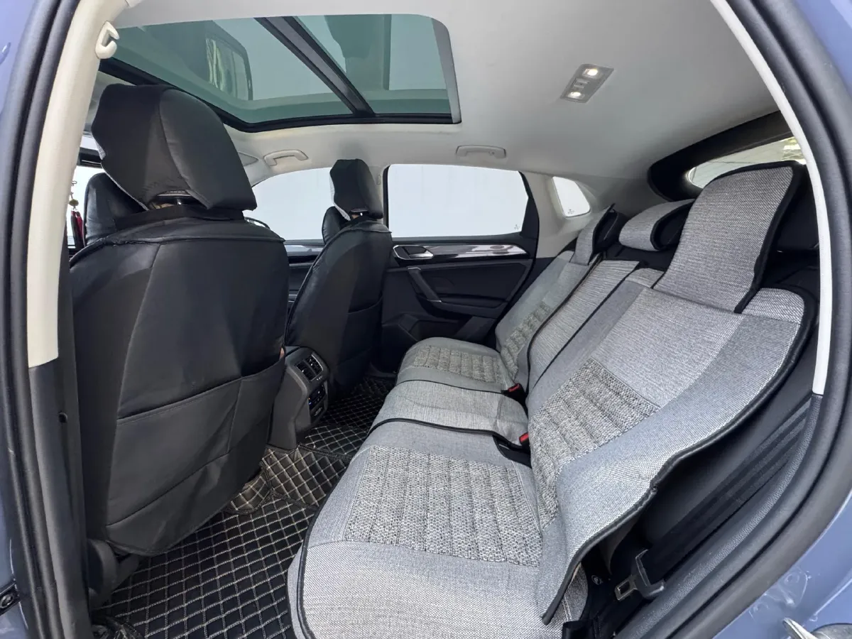 2020 Volkswagen Tayron X 2.0T 186HP L4 7DCT,autocango,china used car exporter,china ev exporter,chinese used car exporter,chinese used ev exporter