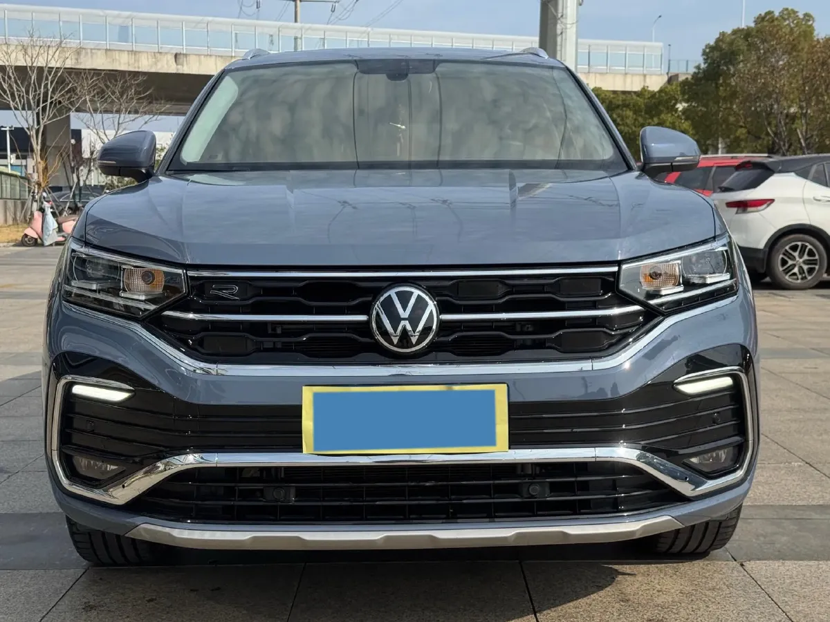 2020 Volkswagen Tayron X 2.0T 186HP L4 7DCT,autocango,china used car exporter,china ev exporter,chinese used car exporter,chinese used ev exporter