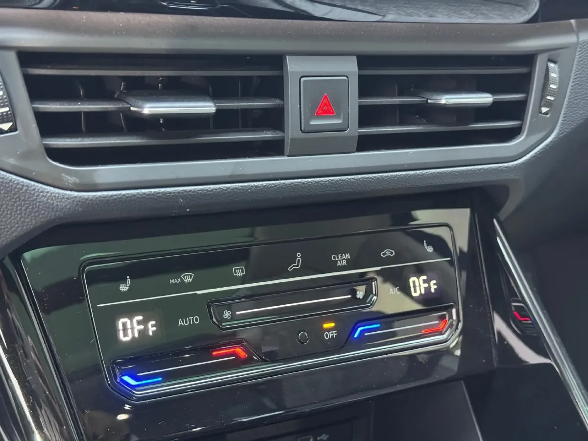 2020 Volkswagen Tayron X 2.0T 186HP L4 7DCT,autocango,china used car exporter,china ev exporter,chinese used car exporter,chinese used ev exporter