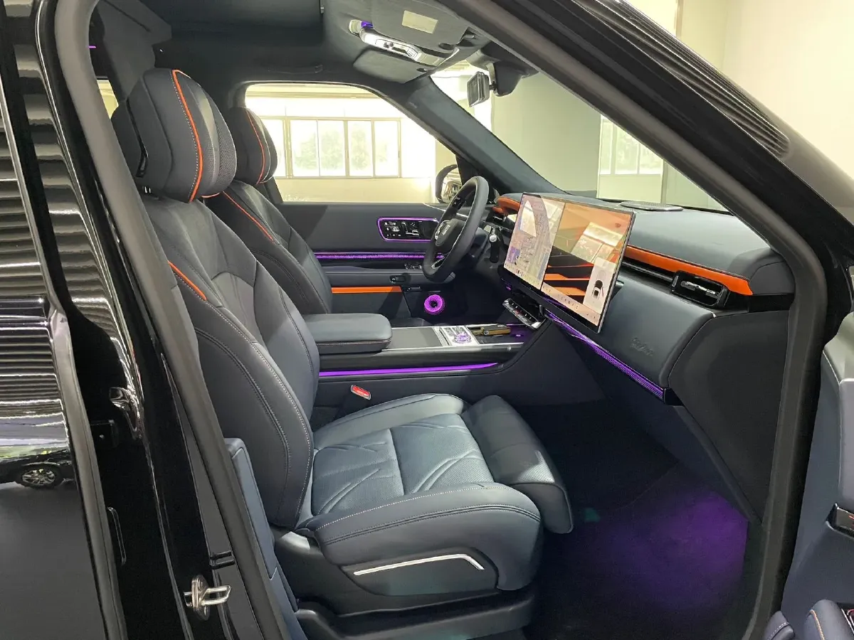 2025 Zeekr 9X 2.0T 279HP L4 1DHT PHEV,autocango,china used car exporter,china ev exporter,chinese used car exporter,chinese used ev exporter