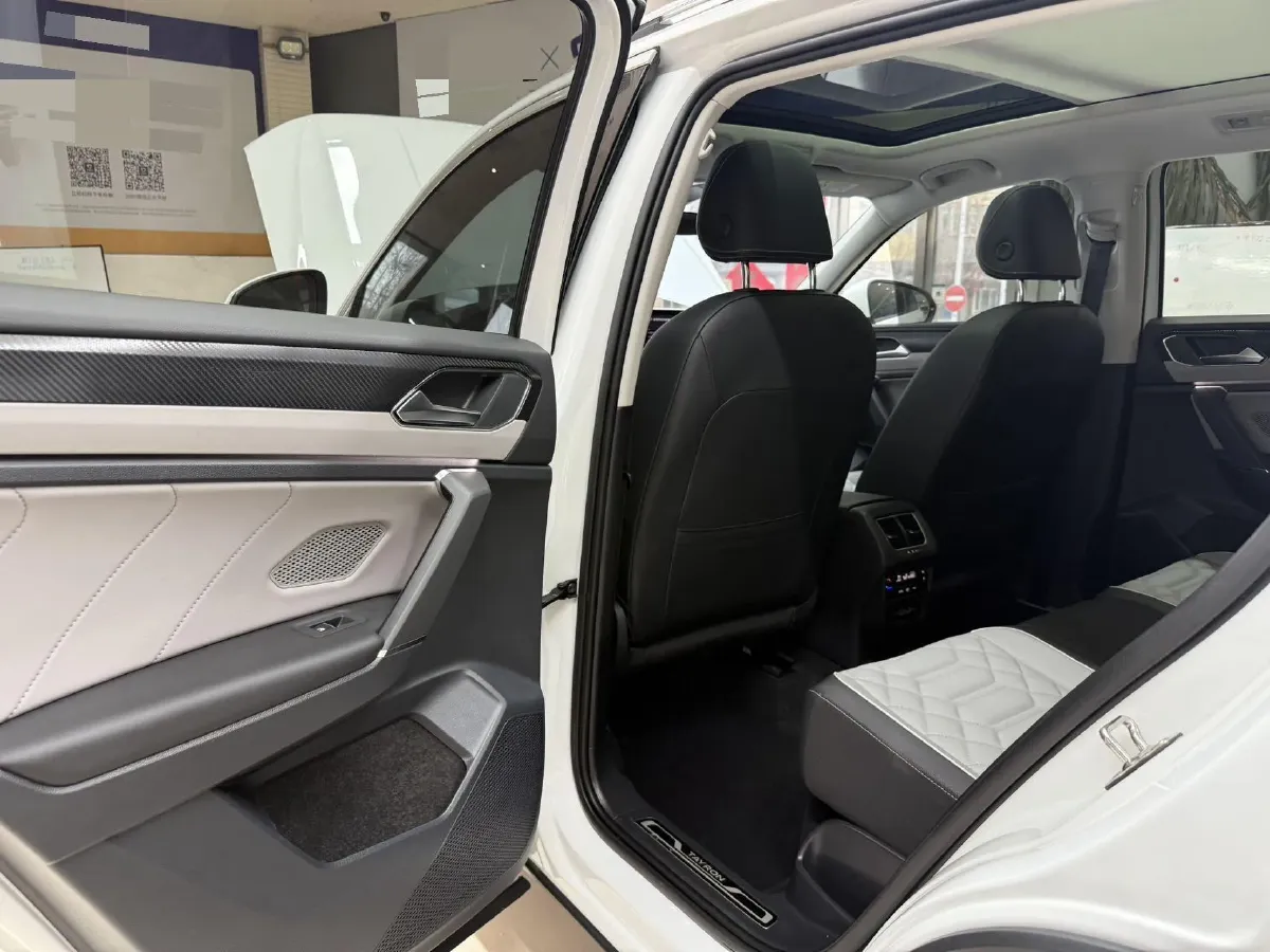 2023 Volkswagen Tayron 1.4T 150HP L4 7DCT,autocango,china used car exporter,china ev exporter,chinese used car exporter,chinese used ev exporter