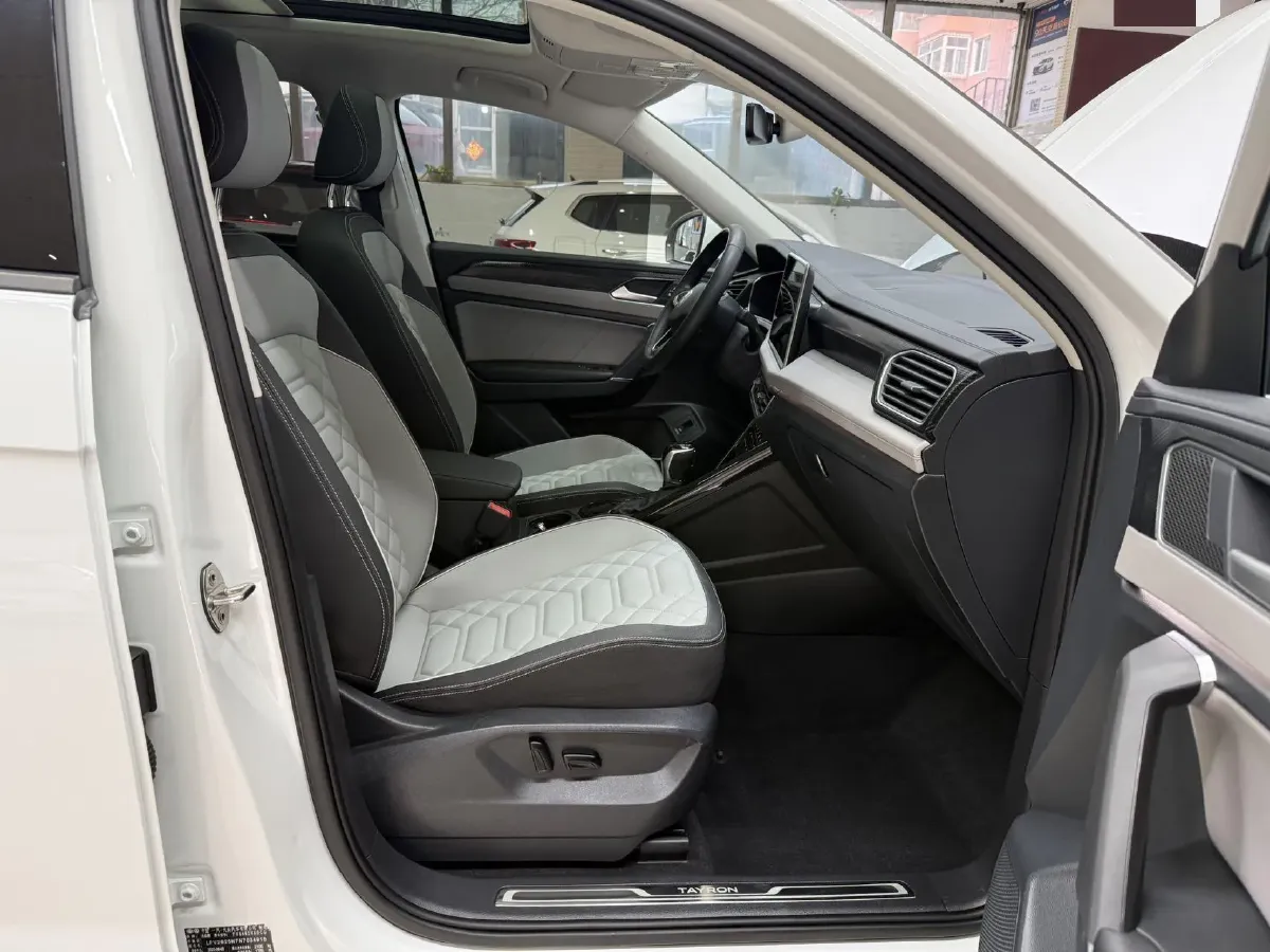 2023 Volkswagen Tayron 1.4T 150HP L4 7DCT,autocango,china used car exporter,china ev exporter,chinese used car exporter,chinese used ev exporter