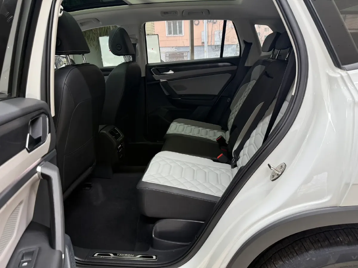 2023 Volkswagen Tayron 1.4T 150HP L4 7DCT,autocango,china used car exporter,china ev exporter,chinese used car exporter,chinese used ev exporter