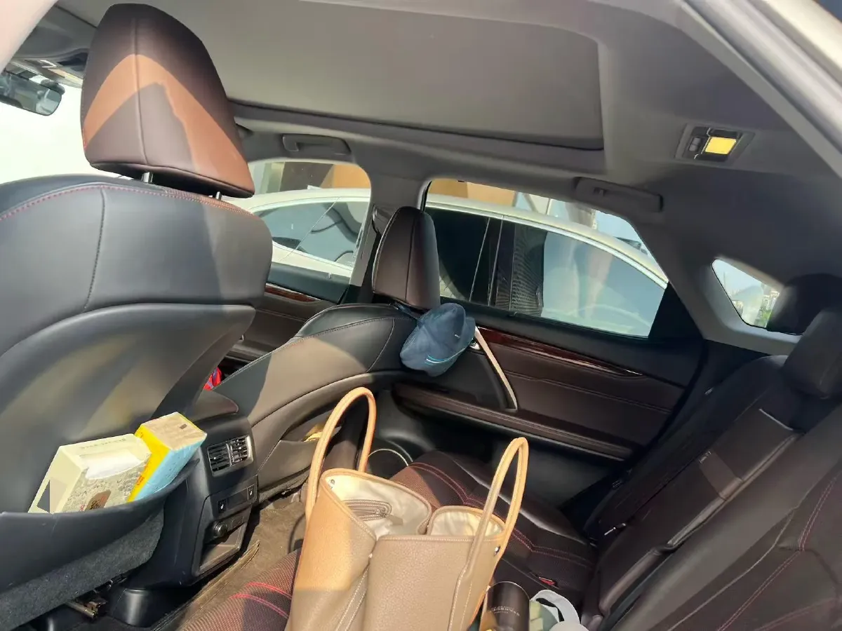 2016 Volkswagen Touareg 3.0T 320HP V6 8AT,autocango,china used car exporter,china ev exporter,chinese used car exporter,chinese used ev exporter