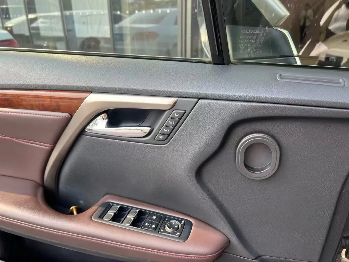 2016 Volkswagen Touareg 3.0T 320HP V6 8AT,autocango,china used car exporter,china ev exporter,chinese used car exporter,chinese used ev exporter