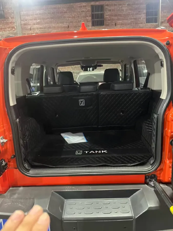 2023 Tank 300 2.0T 227HP L4 8AT,autocango,china used car exporter,china ev exporter,chinese used car exporter,chinese used ev exporter