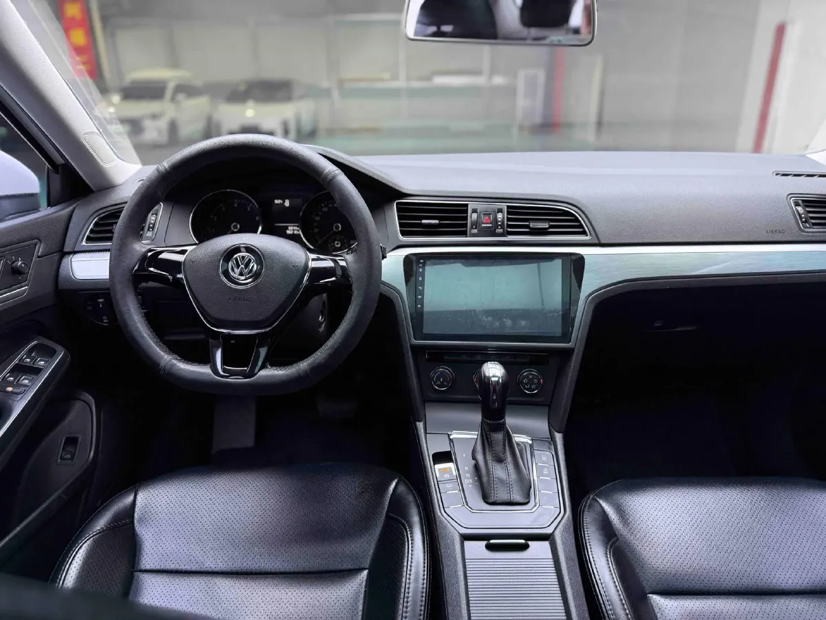 2018 Volkswagen Lamando 1.4T 131HP L4 7DCT,autocango,china used car exporter,china ev exporter,chinese used car exporter,chinese used ev exporter