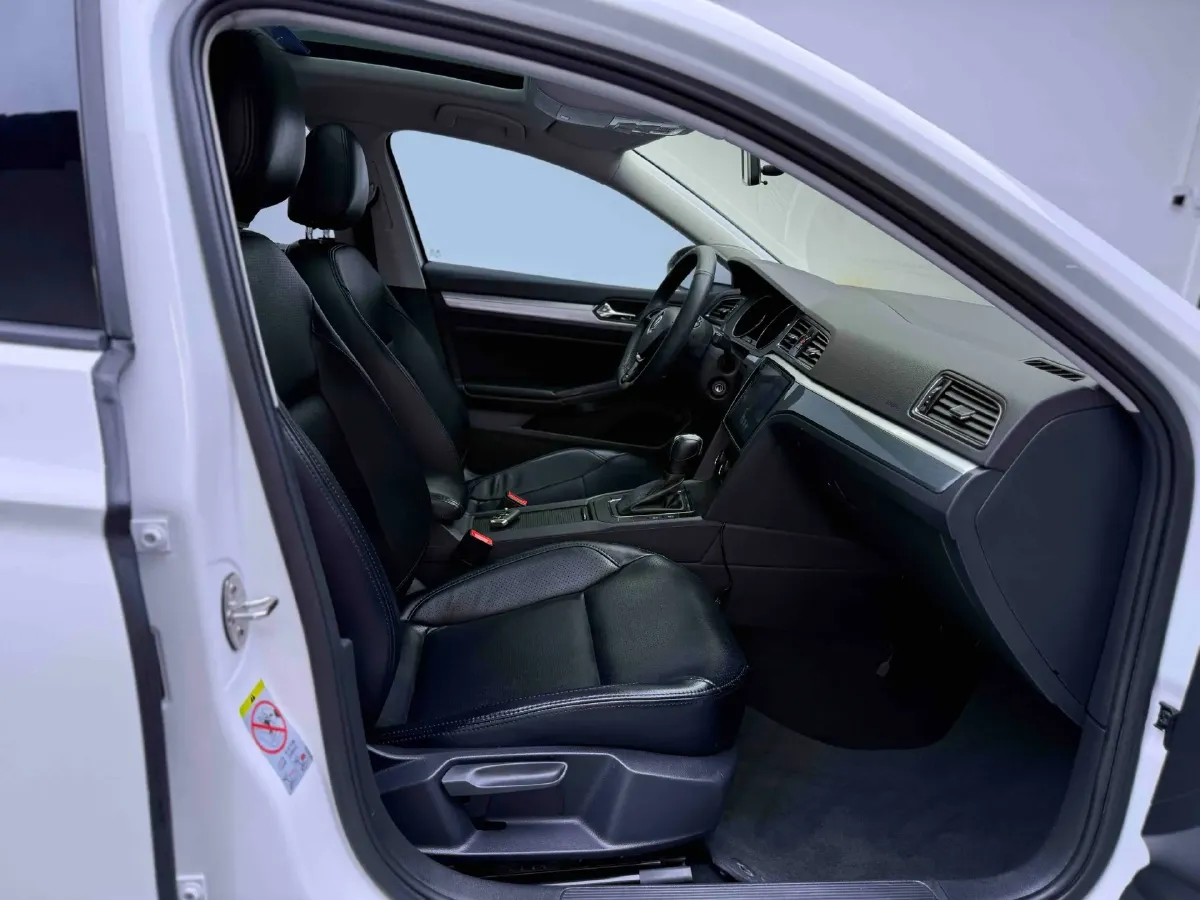 2018 Volkswagen Lamando 1.4T 131HP L4 7DCT,autocango,china used car exporter,china ev exporter,chinese used car exporter,chinese used ev exporter