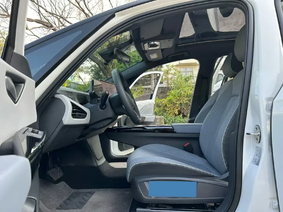 2025 JMC DaDao 2.3T 177HP L4 8AT,autocango,china used car exporter,china ev exporter,chinese used car exporter,chinese used ev exporter