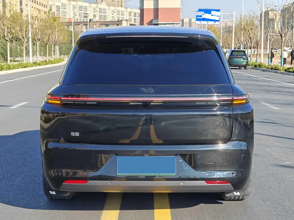 2024 Volvo S60 2.0T 197HP L4 7DCT,autocango,china used car exporter,china ev exporter,chinese used car exporter,chinese used ev exporter