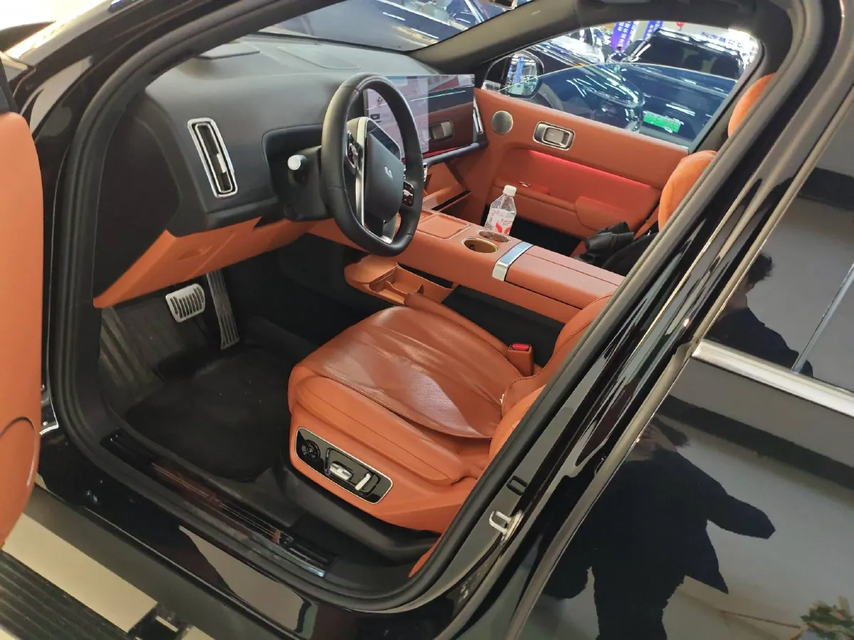 2024 Li L7 Range Extended 154HP REEV 42.8KWH,autocango,china used car exporter,china ev exporter,chinese used car exporter,chinese used ev exporter