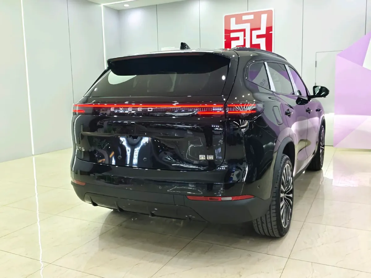 2026 Exceed ET5 REEV 156HP REEV,autocango,china used car exporter,china ev exporter,chinese used car exporter,chinese used ev exporter