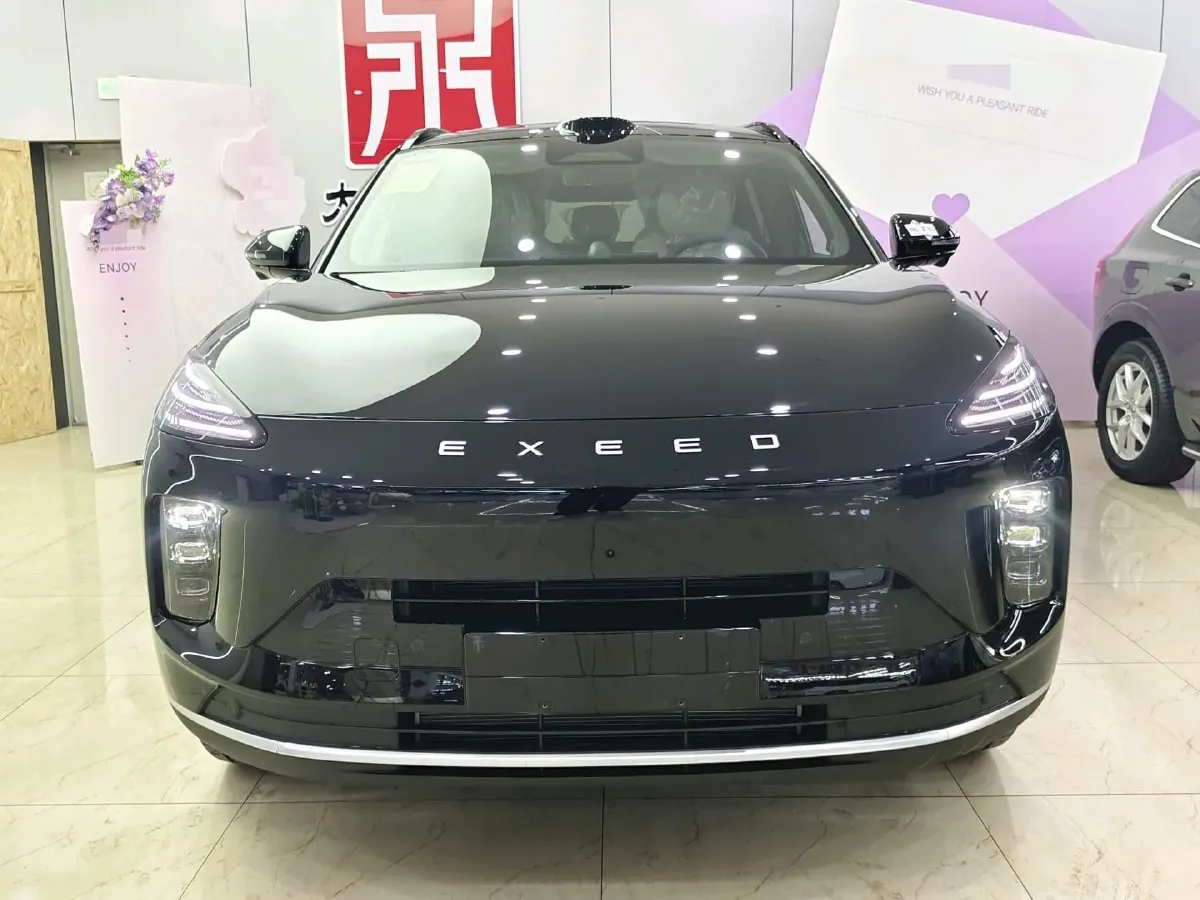 2026 Exceed ET5 REEV 156HP REEV,autocango,china used car exporter,china ev exporter,chinese used car exporter,chinese used ev exporter