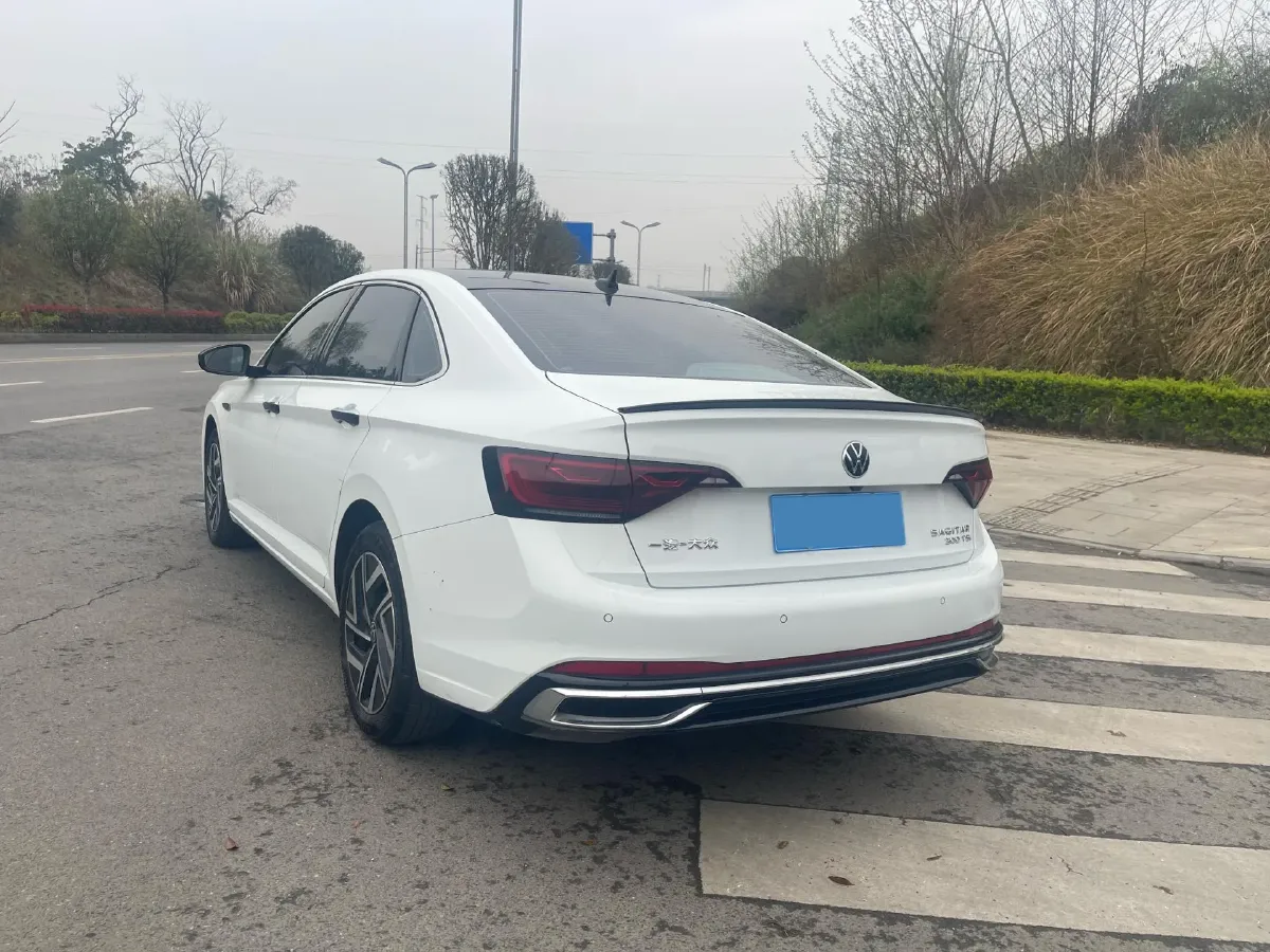 2023 Volkswagen Sagitar 1.5T 160HP L4 7DCT,autocango,china used car exporter,china ev exporter,chinese used car exporter,chinese used ev exporter