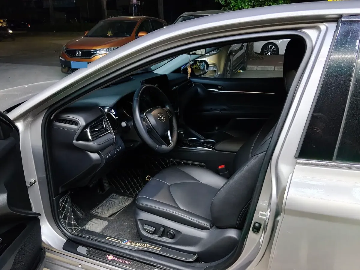 2023 Toyota Camry 2.0L 177HP L4 CVT,autocango,china used car exporter,china ev exporter,chinese used car exporter,chinese used ev exporter