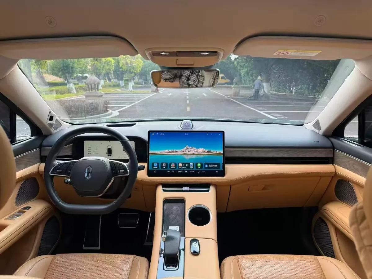 2022 JMC YuHu 7 2.0T 141HP L4 8AT,autocango,china used car exporter,china ev exporter,chinese used car exporter,chinese used ev exporter