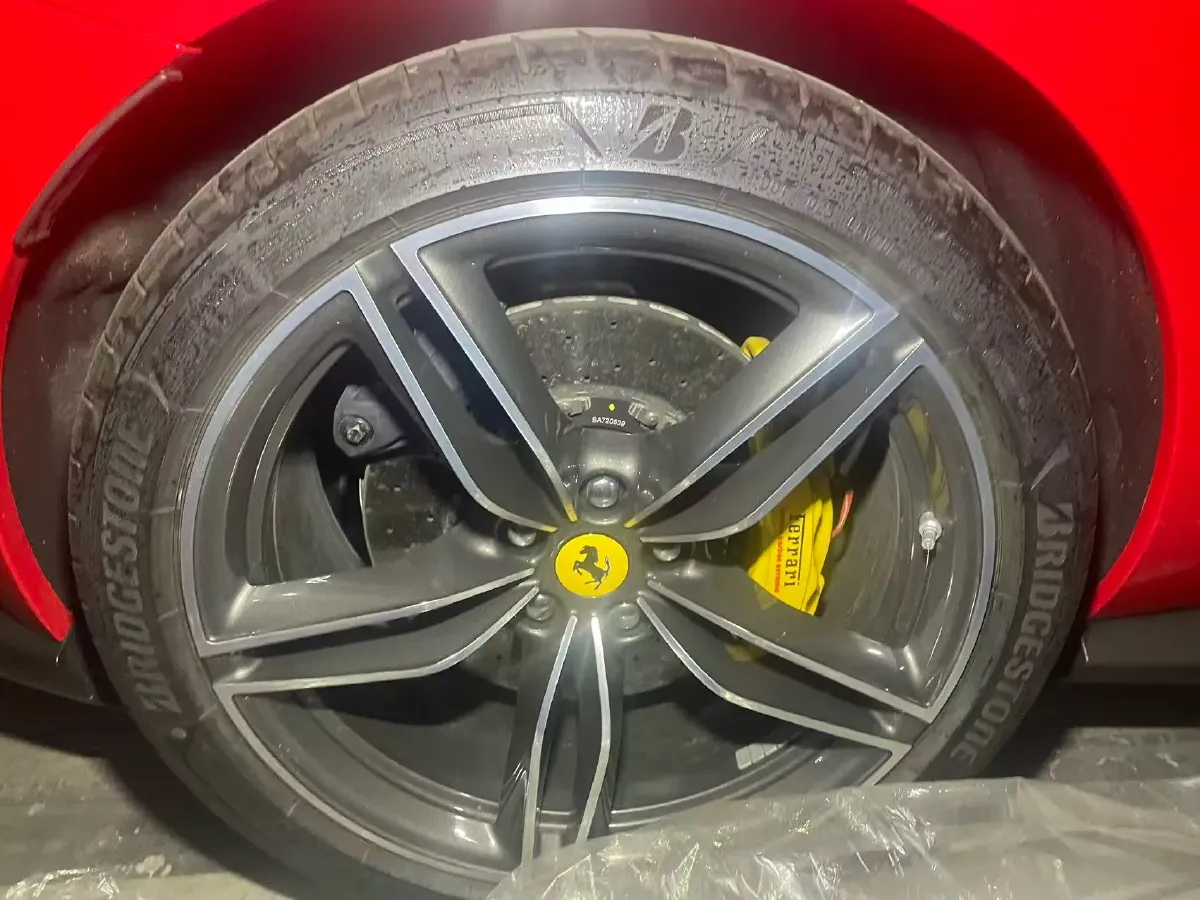 2020 Ferrari Roma 3.9T 620HP V8 8DCT,autocango,china used car exporter,china ev exporter,chinese used car exporter,chinese used ev exporter