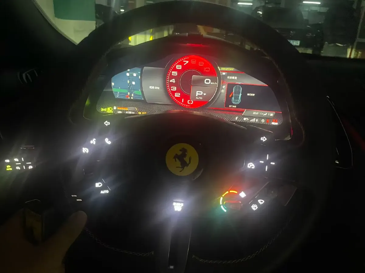 2020 Ferrari Roma 3.9T 620HP V8 8DCT,autocango,china used car exporter,china ev exporter,chinese used car exporter,chinese used ev exporter