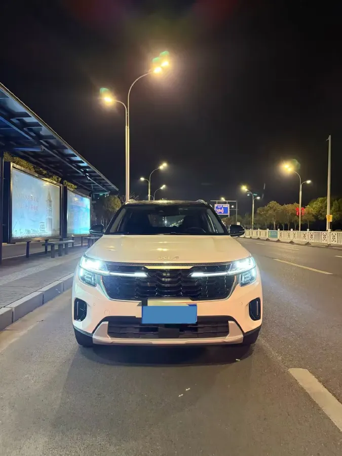 2023 Kia Seltos 1.5L 115HP L4 CVT,autocango,china used car exporter,china ev exporter,chinese used car exporter,chinese used ev exporter