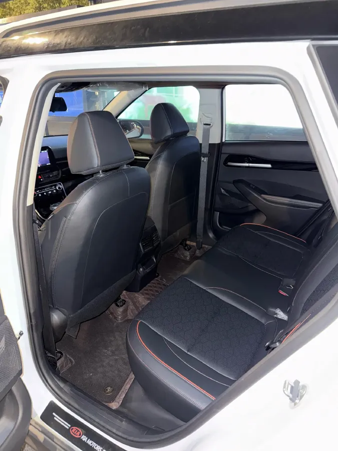 2023 Kia Seltos 1.5L 115HP L4 CVT,autocango,china used car exporter,china ev exporter,chinese used car exporter,chinese used ev exporter