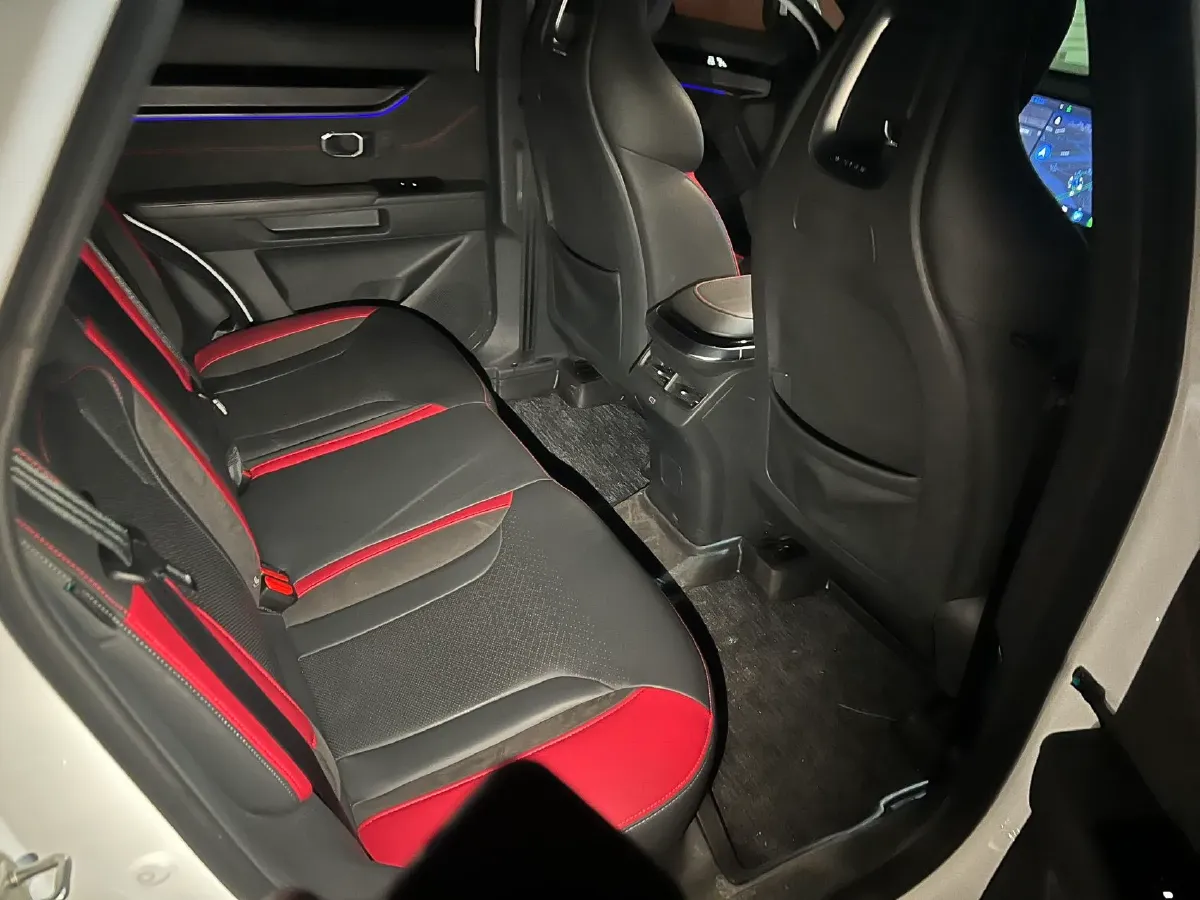 2022 Jetour DASHING 1.6T 197HP L4 7DCT,autocango,china used car exporter,china ev exporter,chinese used car exporter,chinese used ev exporter