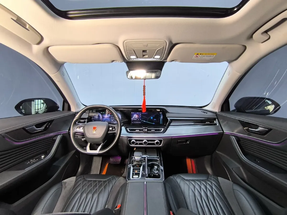 2025 HongQi HS5 2.0T 252HP L4 8AT,autocango,china used car exporter,china ev exporter,chinese used car exporter,chinese used ev exporter