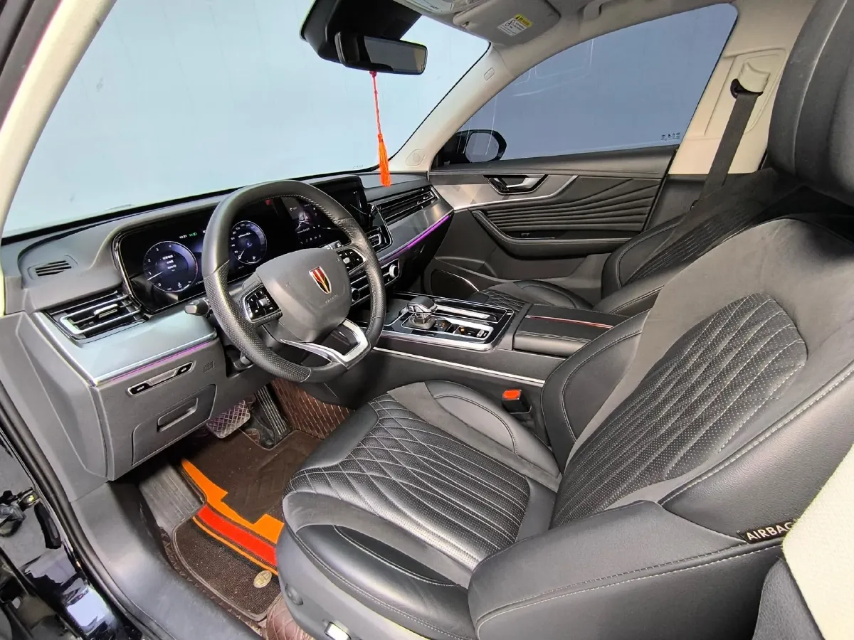 2025 HongQi HS5 2.0T 252HP L4 8AT,autocango,china used car exporter,china ev exporter,chinese used car exporter,chinese used ev exporter