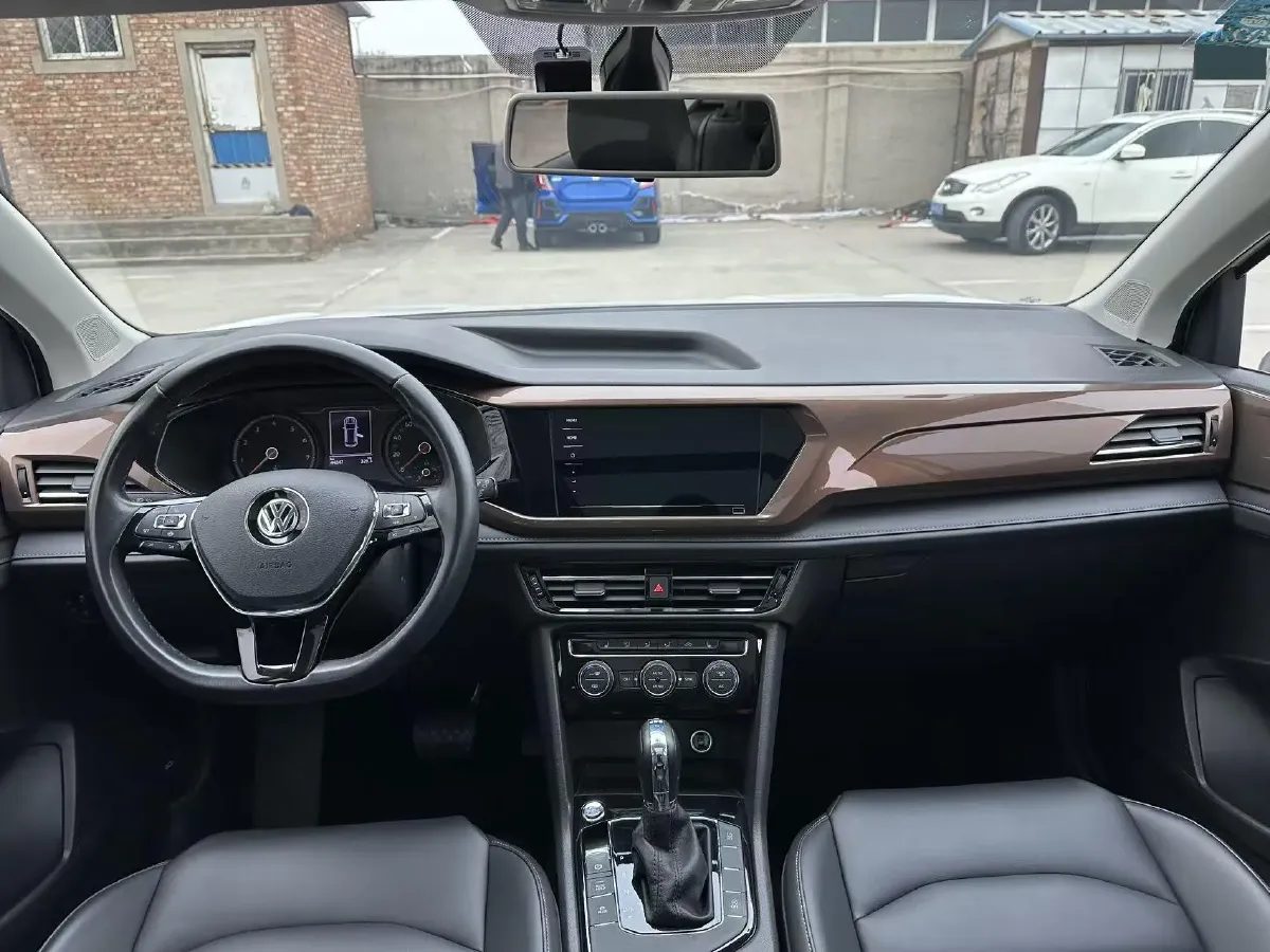 2020 Volkswagen Tharu 1.4T 150HP L4 7DCT,autocango,china used car exporter,china ev exporter,chinese used car exporter,chinese used ev exporter