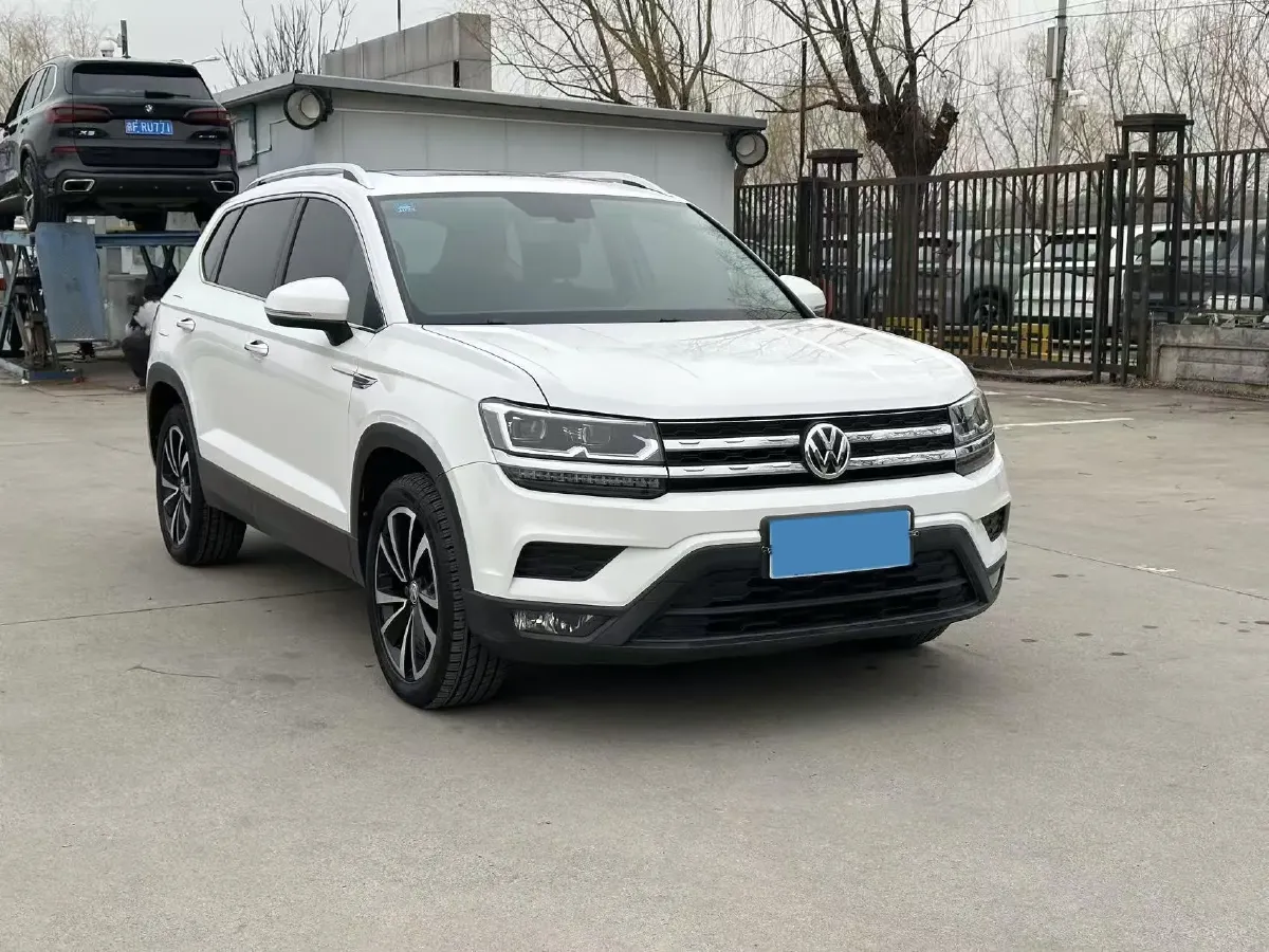 2020 Volkswagen Tharu 1.4T 150HP L4 7DCT,autocango,china used car exporter,china ev exporter,chinese used car exporter,chinese used ev exporter