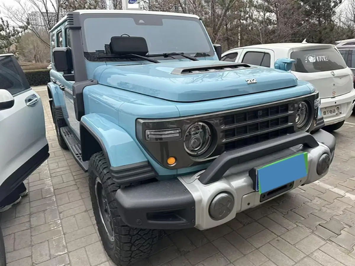 2025 212 212 T01 2.0T 252HP L4 8AT,autocango,china used car exporter,china ev exporter,chinese used car exporter,chinese used ev exporter