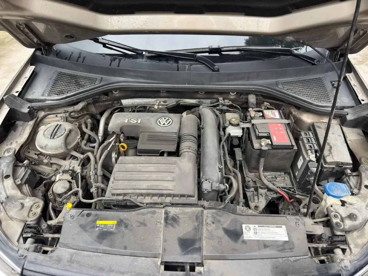 2019 Volkswagen T-Roc 1.4T 150HP L4 7DCT,autocango,china used car exporter,china ev exporter,chinese used car exporter,chinese used ev exporter