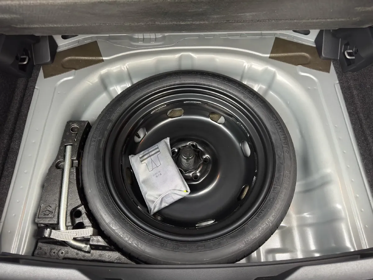 2019 Volkswagen T-Roc 1.4T 150HP L4 7DCT,autocango,china used car exporter,china ev exporter,chinese used car exporter,chinese used ev exporter