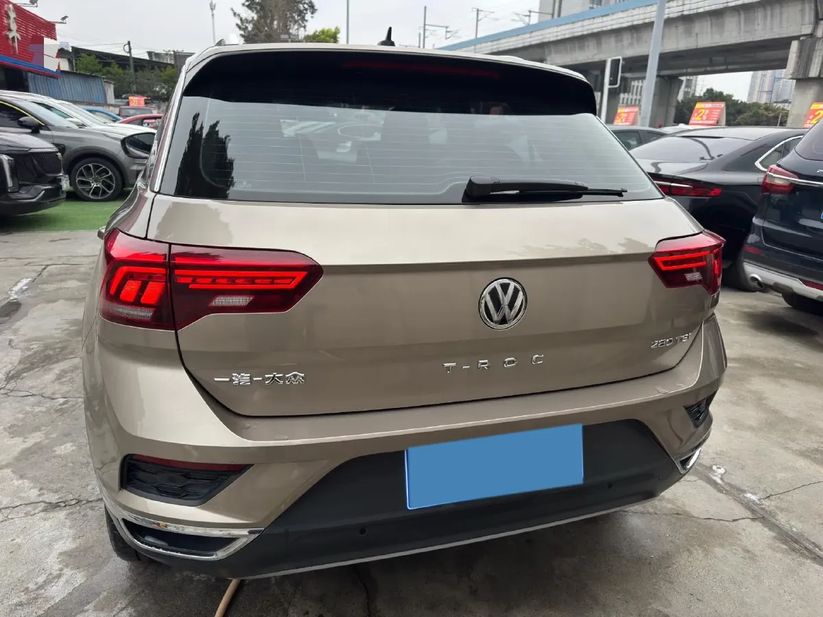 2019 Volkswagen T-Roc 1.4T 150HP L4 7DCT,autocango,china used car exporter,china ev exporter,chinese used car exporter,chinese used ev exporter