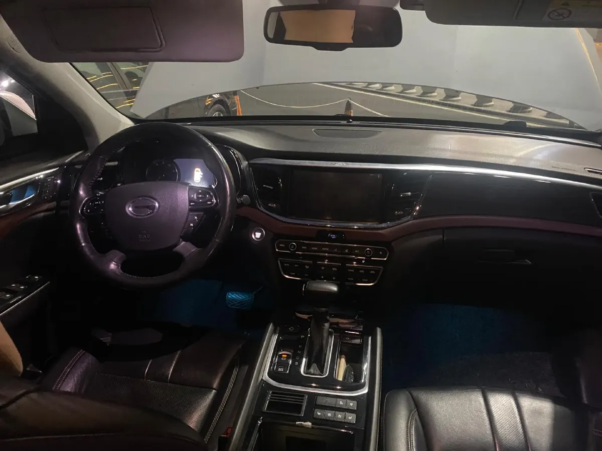 2017 GAC Trumpchi GS8 2.0T 201HP L4 6AT,autocango,china used car exporter,china ev exporter,chinese used car exporter,chinese used ev exporter