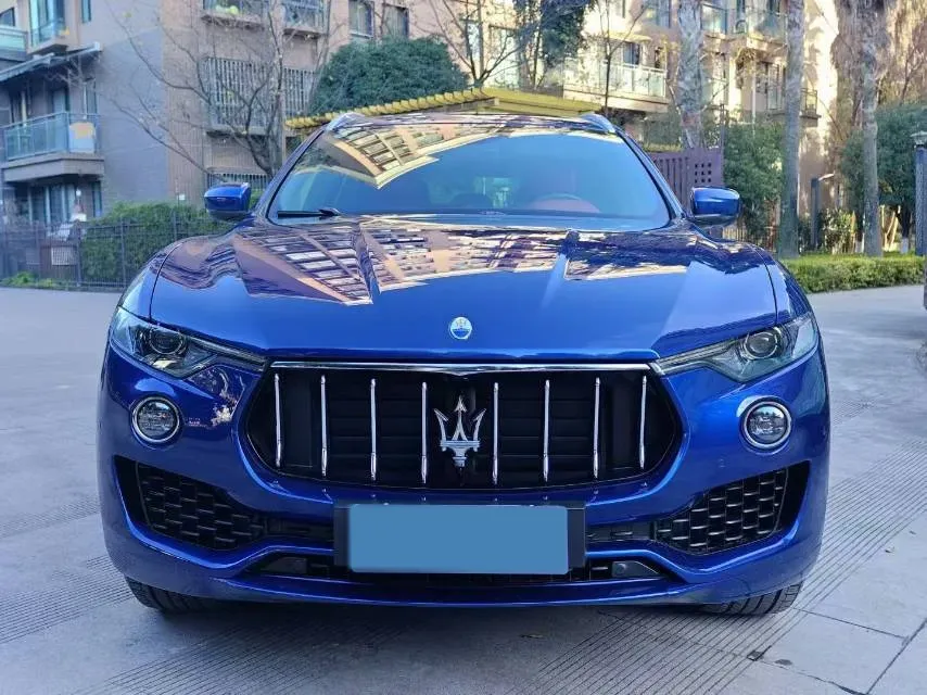 2018 Maserati Levante 3.0T 350HP V6 8AT,autocango,china used car exporter,china ev exporter,chinese used car exporter,chinese used ev exporter