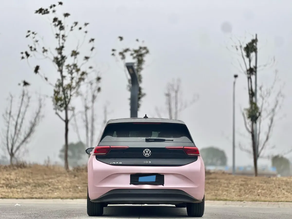 2024 Volkswagen ID.3 BEV 52.8KWH,autocango,china used car exporter,china ev exporter,chinese used car exporter,chinese used ev exporter
