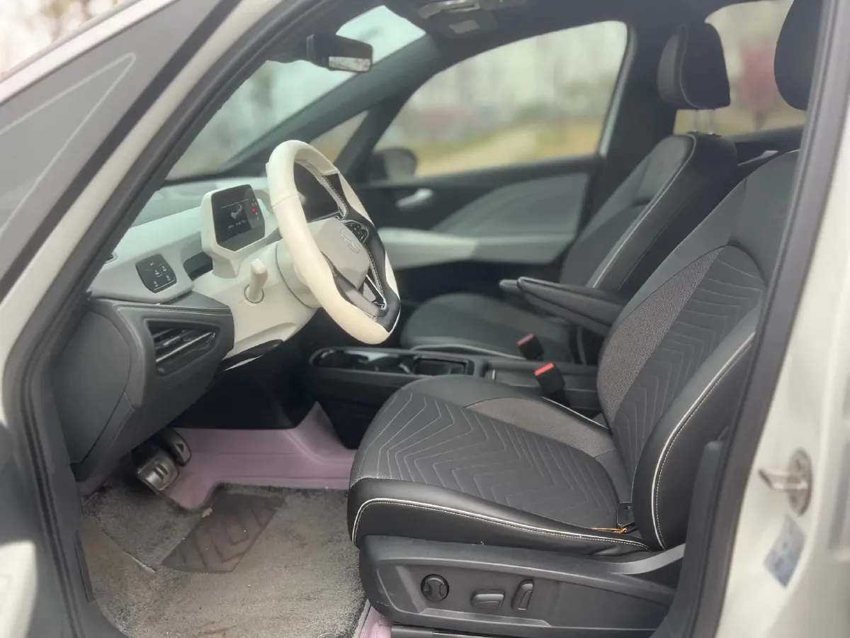 2024 Volkswagen ID.3 BEV 52.8KWH,autocango,china used car exporter,china ev exporter,chinese used car exporter,chinese used ev exporter