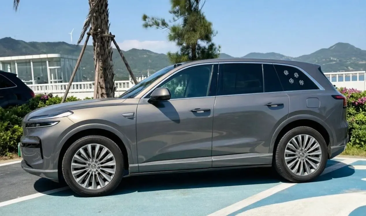 2025 ONVO L90 BEV,autocango,china used car exporter,china ev exporter,chinese used car exporter,chinese used ev exporter