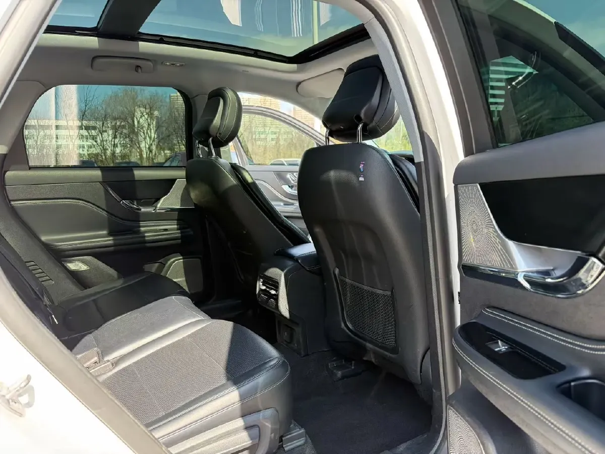 2021 Lincoln Corsair 2.0T 245HP L4 8AT,autocango,china used car exporter,china ev exporter,chinese used car exporter,chinese used ev exporter