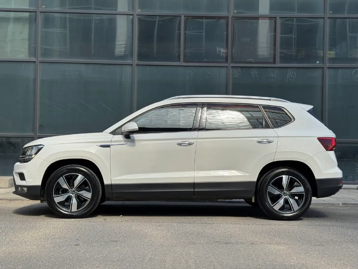 2021 Volkswagen Tharu 1.4T 150HP L4 7DCT,autocango,china used car exporter,china ev exporter,chinese used car exporter,chinese used ev exporter