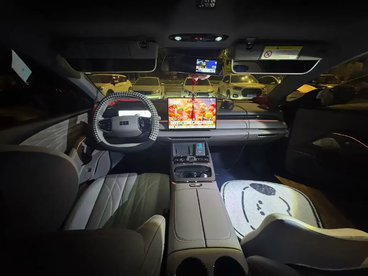 2025 Geely Galaxy Starshine 8 1.5L 112HP L4 1DHT PHEV,autocango,china used car exporter,china ev exporter,chinese used car exporter,chinese used ev exporter