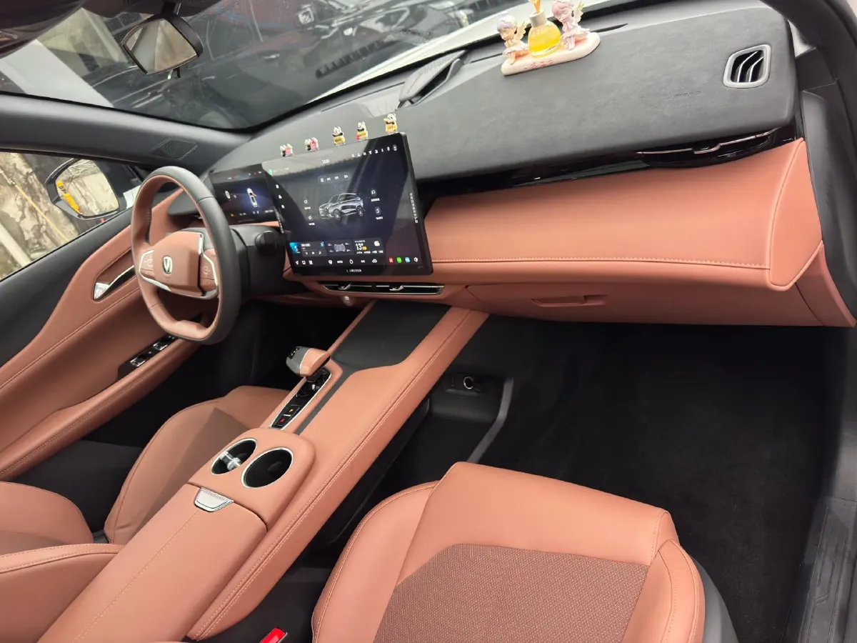 2025 ChangAn UNI-Z 1.5T 188HP L4 7DCT,autocango,china used car exporter,china ev exporter,chinese used car exporter,chinese used ev exporter