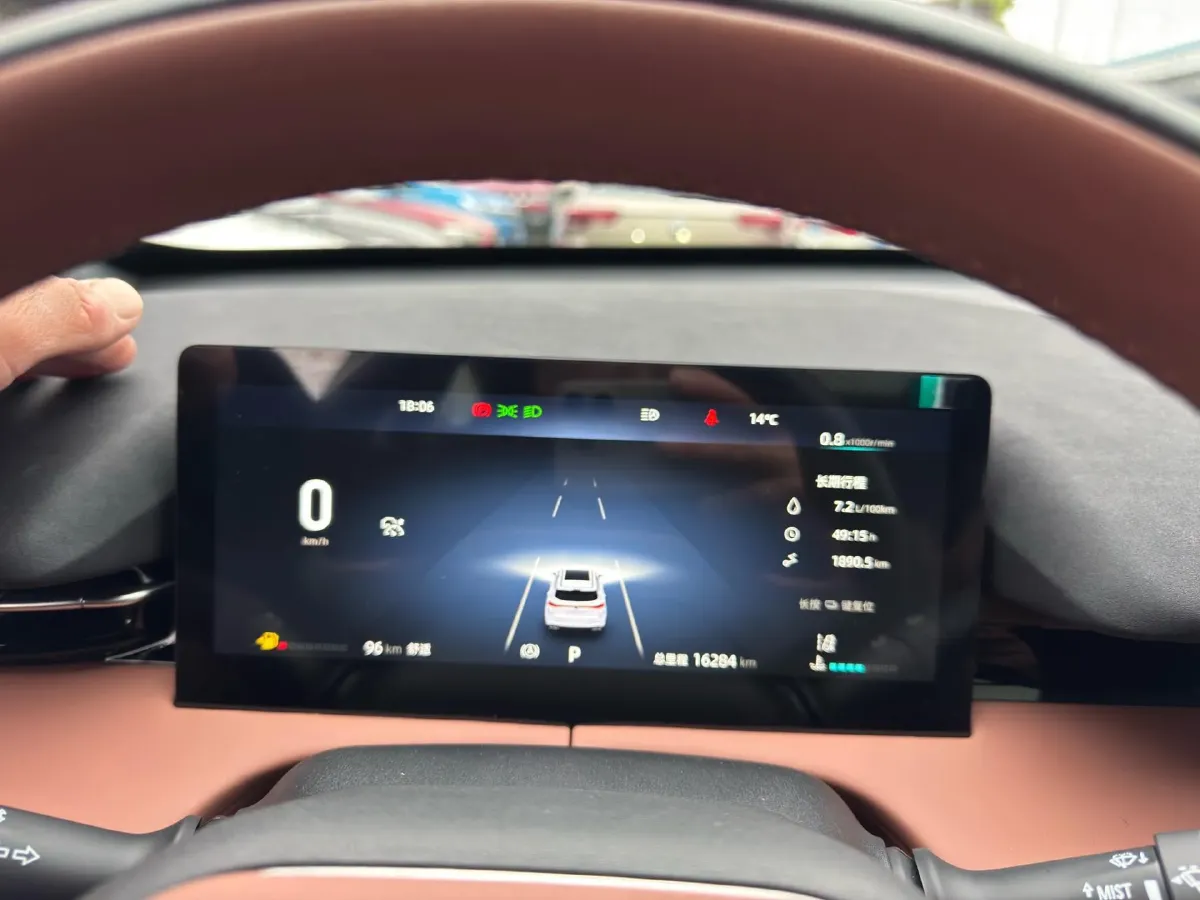 2025 ChangAn UNI-Z 1.5T 188HP L4 7DCT,autocango,china used car exporter,china ev exporter,chinese used car exporter,chinese used ev exporter