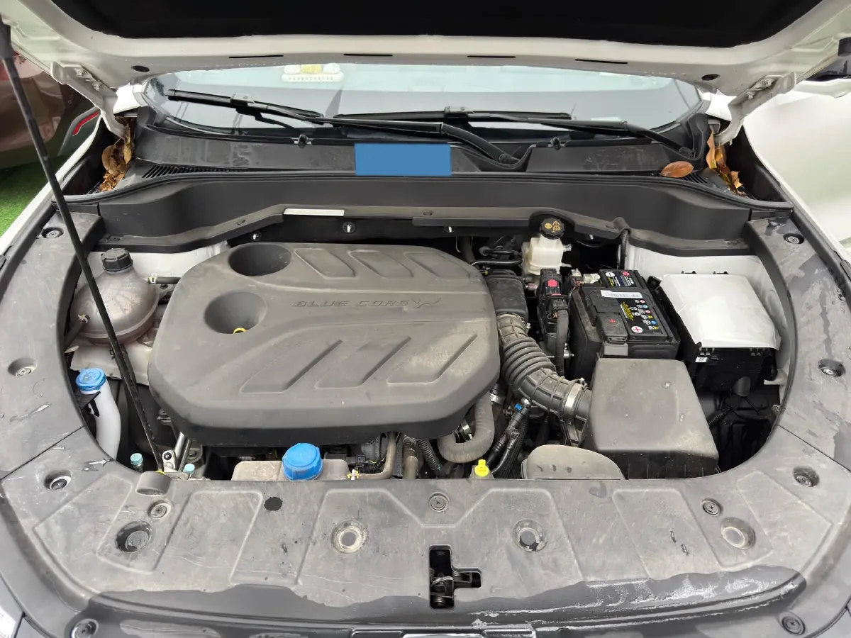 2025 ChangAn UNI-Z 1.5T 188HP L4 7DCT,autocango,china used car exporter,china ev exporter,chinese used car exporter,chinese used ev exporter