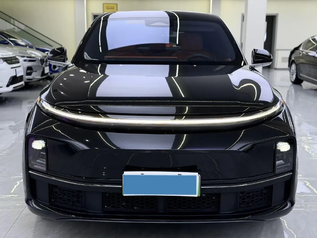 2024 Li L7 Range Extended 154HP REEV 42.8KWH,autocango,china used car exporter,china ev exporter,chinese used car exporter,chinese used ev exporter