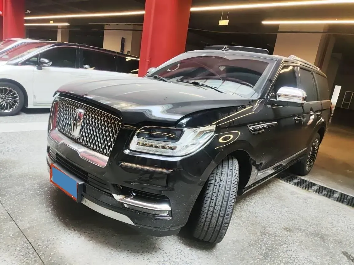 2020 Lincoln Navigator 3.5T 388HP V6 10AT,autocango,china used car exporter,china ev exporter,chinese used car exporter,chinese used ev exporter